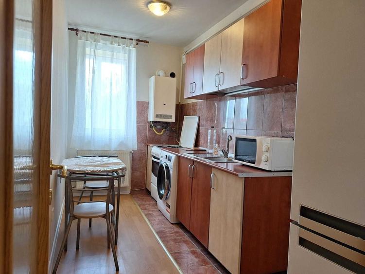 Garsonieră decomandată în Florești