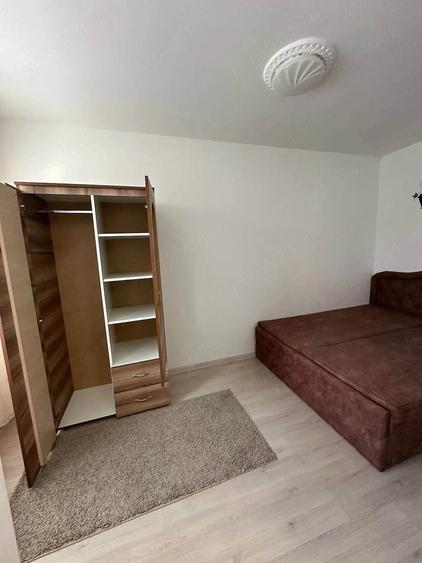 Apartament cu 2 camere nedecomandat în Central