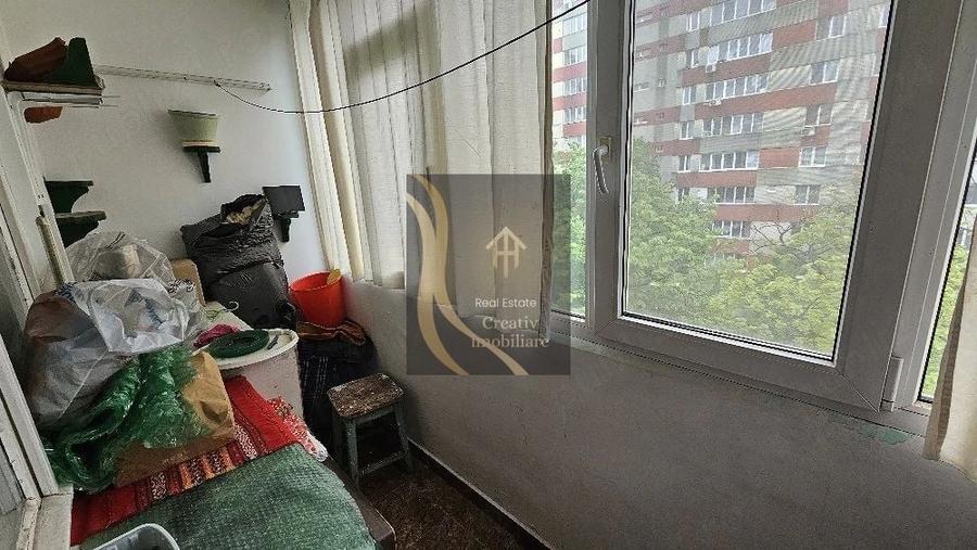 Apartament cu 3 camere decomandat în Antiaeriană