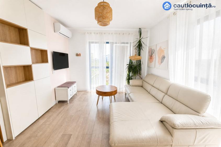 Apartament cu 5 camere în Băneasa