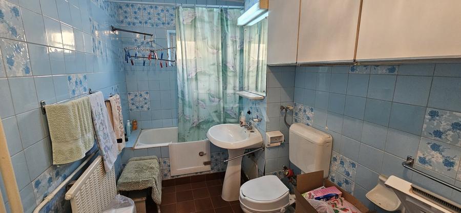 Apartament cu 4 camere decomandat, mobilat în Iancului