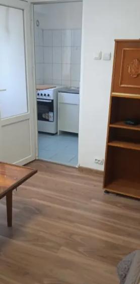 Garsonieră semidecomandată în Berceni