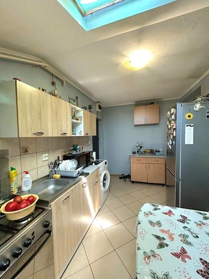Apartament 2 camere, decomandat, zona Lipovei - 2