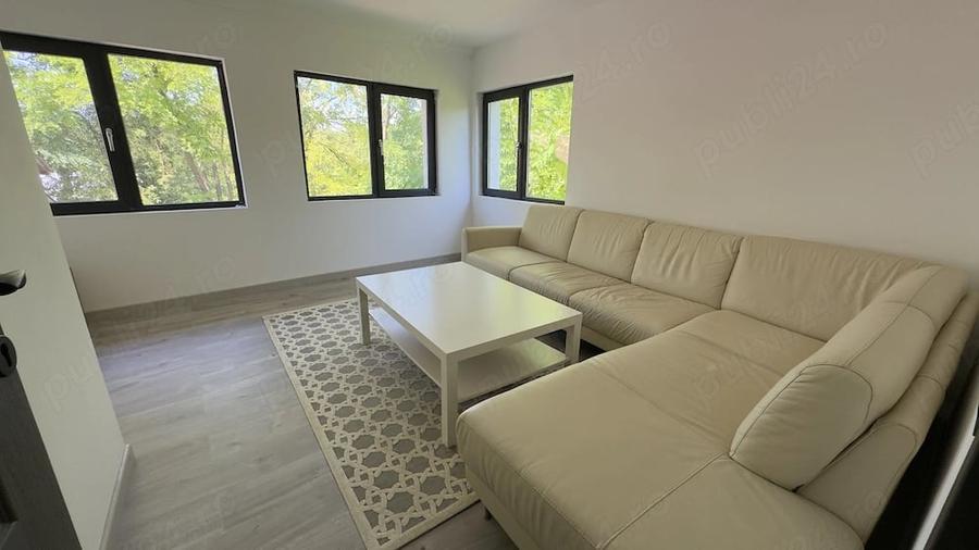 Casă cu 5 camere cu Teren 230 Mp în Copou
