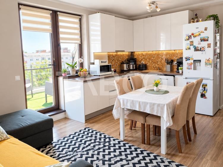 Apartament cu 3 camere semidecomandat, mobilat în Mărăști
