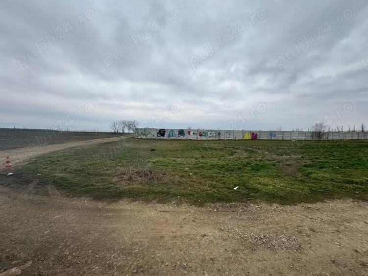 Teren de 565 mp, în Moara Domnească