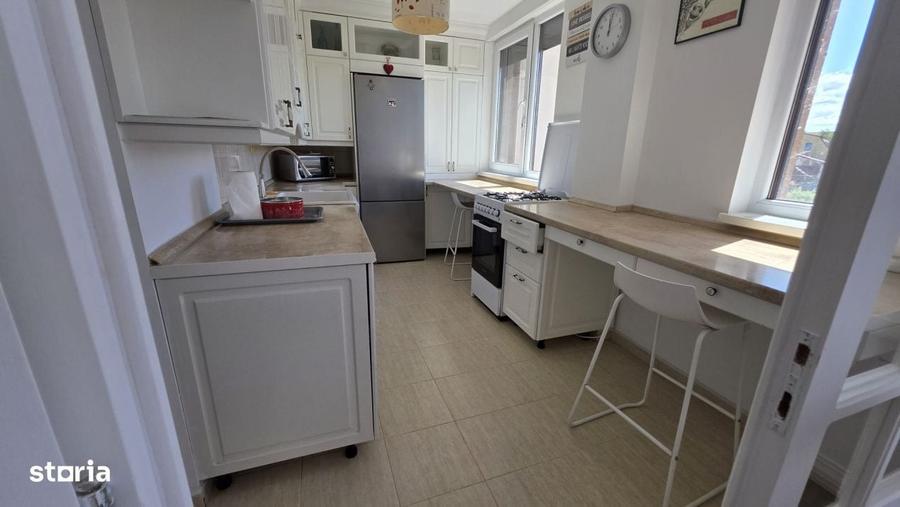 Apartament 3 camere, 75 mp, 2 bai, AC, utilat complet, zona Orasul Vec - 12