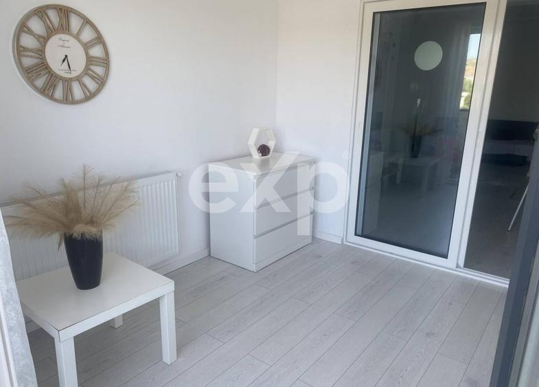 Apartament cu 2 camere semidecomandat, mobilat în Mărăști