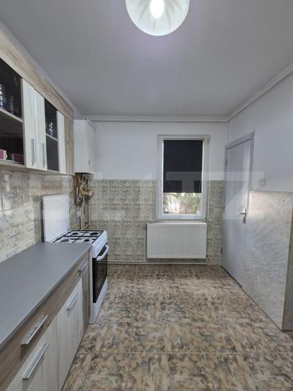 Apartament cu 2 camere decomandat, mobilat în Tudor
