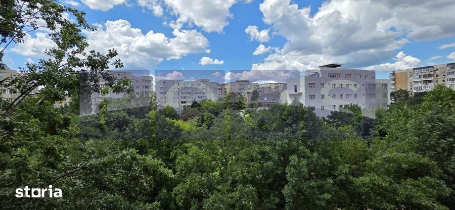 Apartament cu 3 camere în Nerva Traian