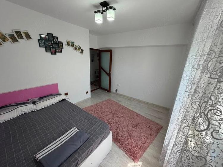 Apartament cu 2 camere decomandat în Obor