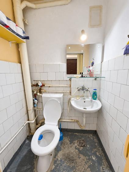 Garsonieră semidecomandată în Baba Novac