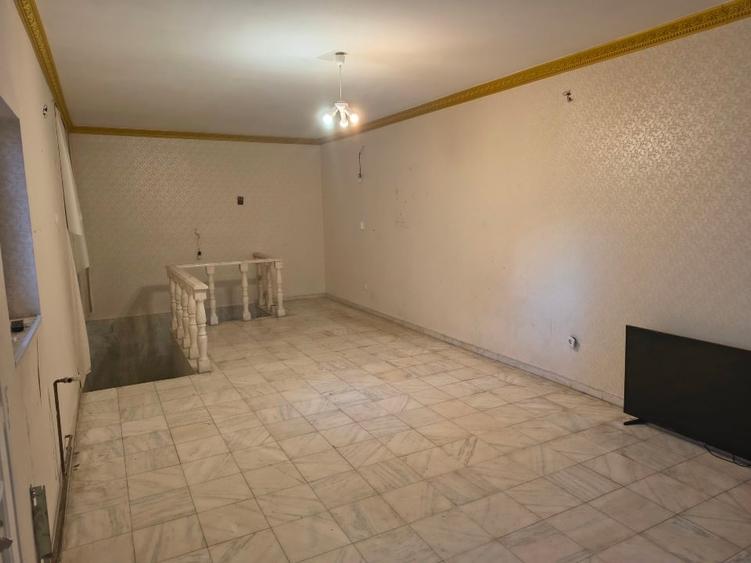 Casă individuală cu 4 camere cu Teren 198 Mp în Grozăvești
