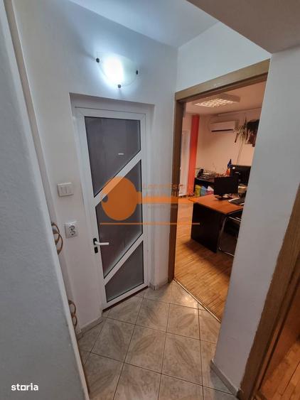 Apartament cu 4 camere decomandat în Crângași