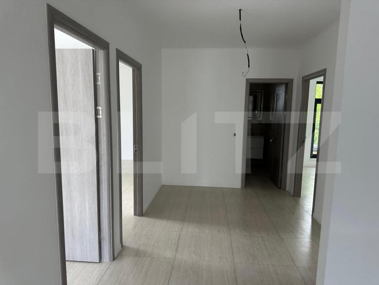 Casă cu 3 camere cu Teren 900 Mp în Răzvad