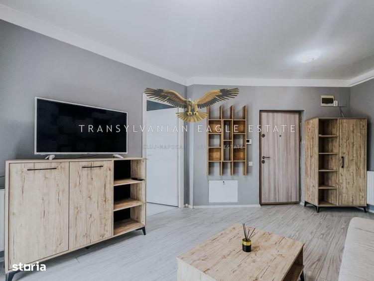 Apartament cu 3 camere semidecomandat în Mărăști