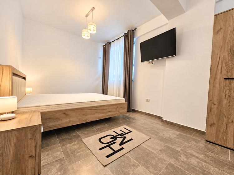 Apartament cu 2 camere semidecomandat, mobilat în Mamaia-Sat