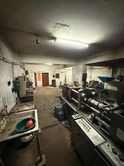 Spațiu comercial, de 700 mp, în Central