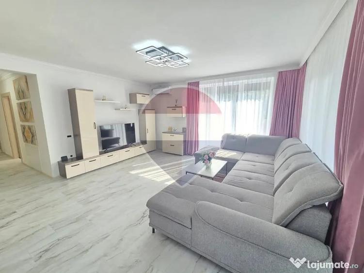 Apartament cu 3 camere decomandat în Spitalul Județean