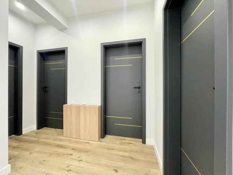 Duplex cu 4 camere cu Canalizare în Moșnița Nouă