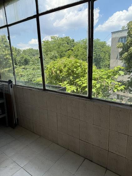 Apartament cu 2 camere decomandat în Exterior Vest