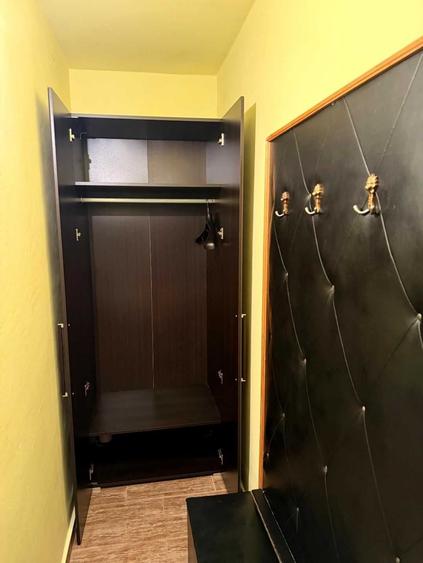 Apartament cu 2 camere decomandat în Noua