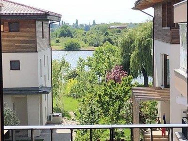 Apartament cu 2 camere decomandat în Băneasa