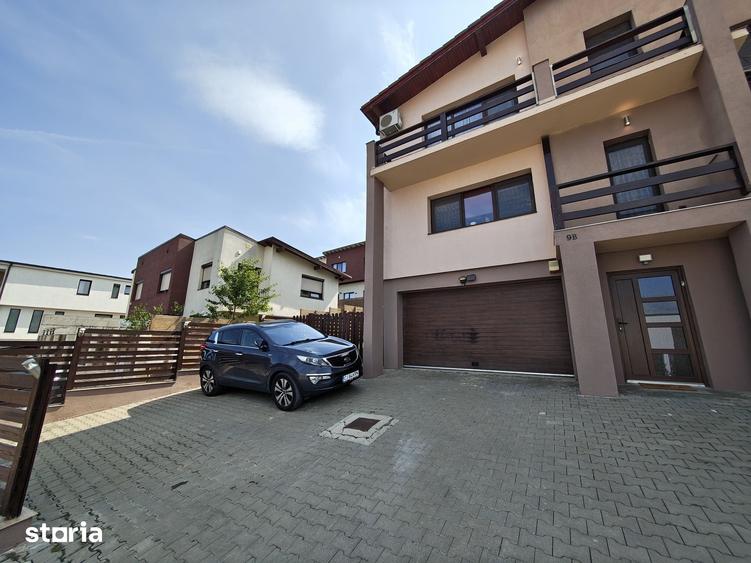 Casă cu 4 camere cu Teren 365 Mp în Florești