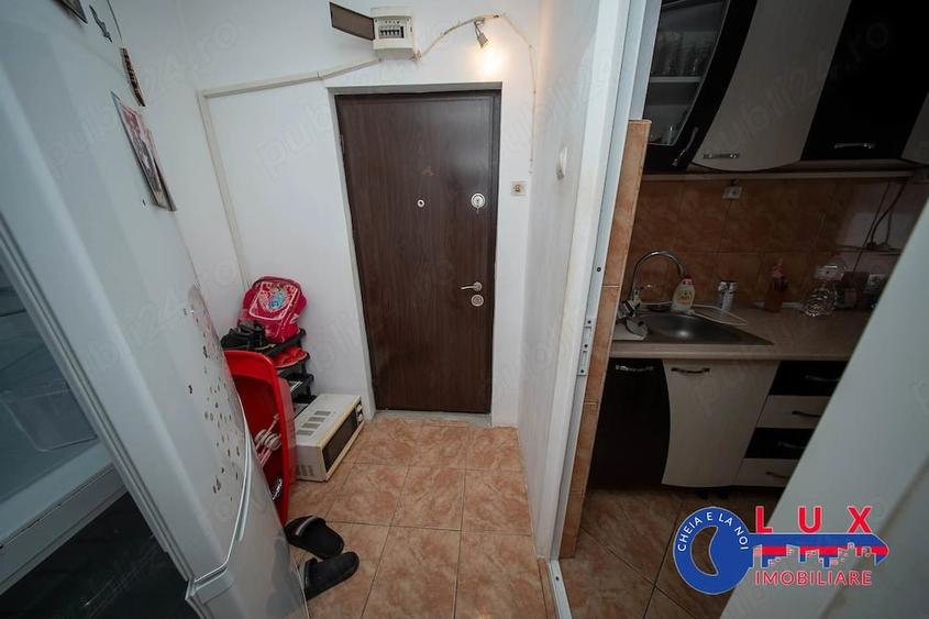 Apartament cu 2 camere semidecomandat în Babadag
