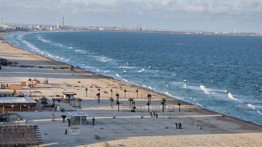 Penthouse cu 4 camere decomandat în Mamaia