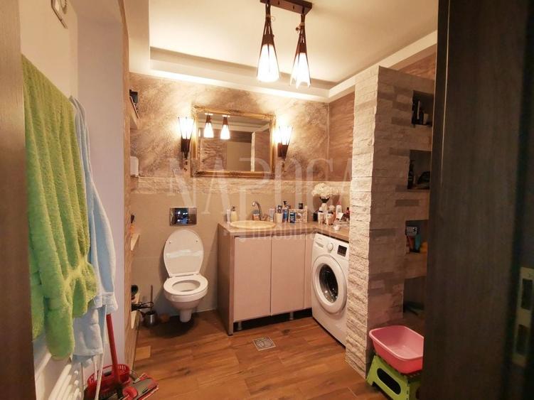Apartament cu 4 camere semidecomandat în Europa