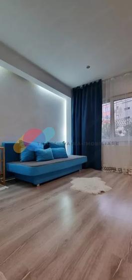 Apartament cu 2 camere semidecomandat, mobilat în Plopilor
