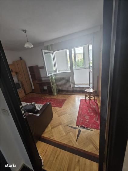Apartament de inchiriat - 1