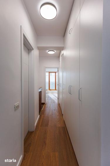 Apartament cu 3 camere decomandat în Primăverii