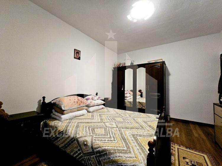 Apartament cu 3 camere decomandat, mobilat în Maier