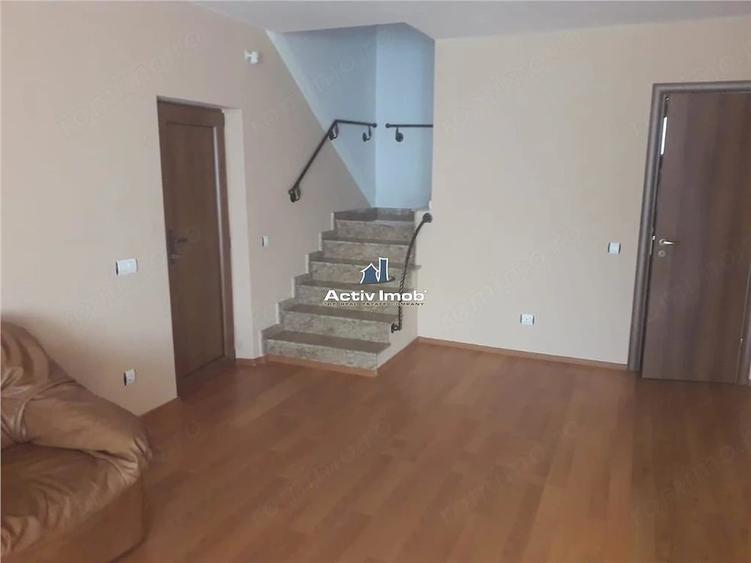 Casă cu 4 camere cu Teren 600 Mp în Sânpetru