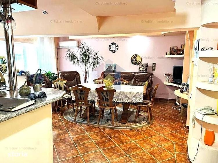 Apartament cu 3 camere decomandat în Călărași
