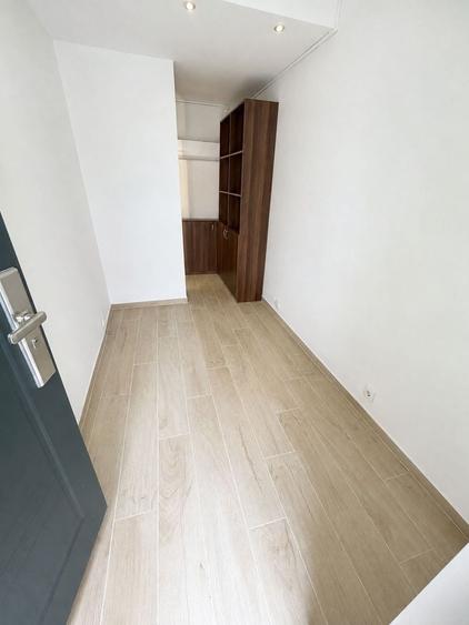 Birou, de 10 mp, în Ultracentral
