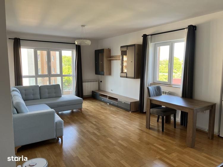 Apartament cu 3 camere decomandat în Tătărași