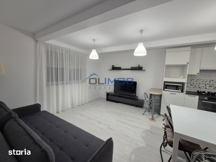 Apartament cu 3 camere decomandat, mobilat în Central