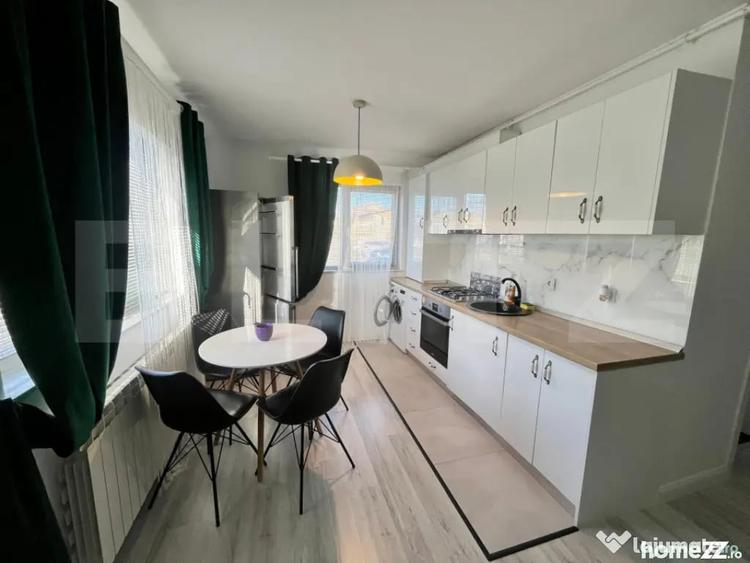 Apartament cu 2 camere semidecomandat în Central