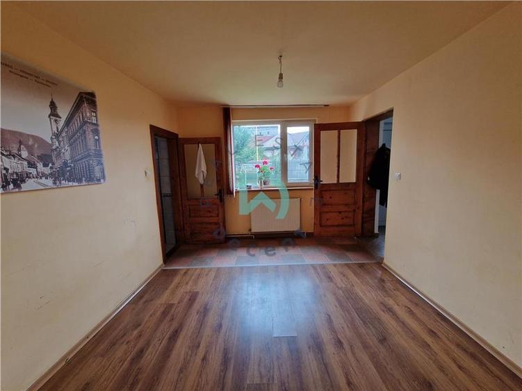 Casă individuală cu 4 camere cu Teren 240 Mp în Noua