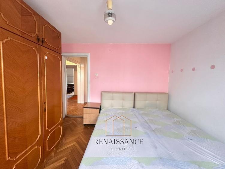 Apartament cu 3 camere decomandat, mobilat în Girocului