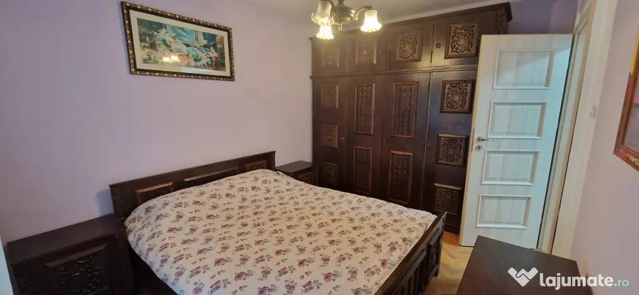 Apartament cu 2 camere decomandat în Ștrand