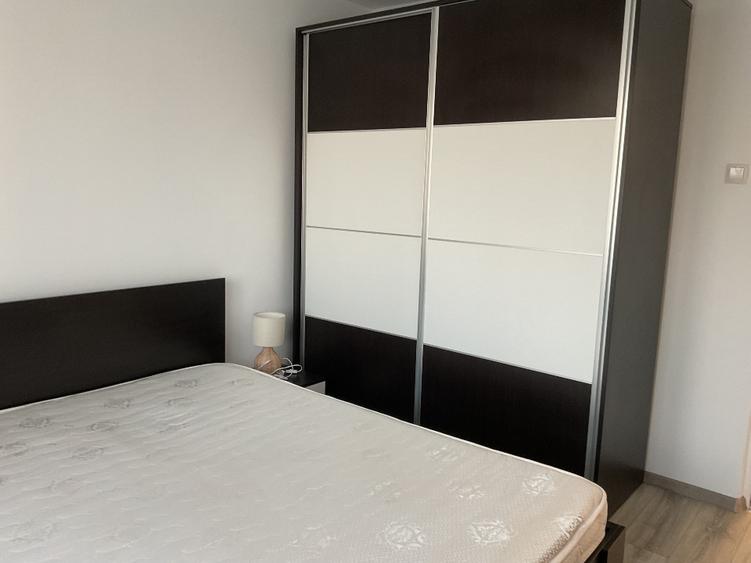 Vind apartament 2 camere  - 11