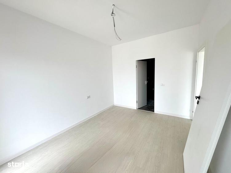 Casă cu 4 camere în Uricani