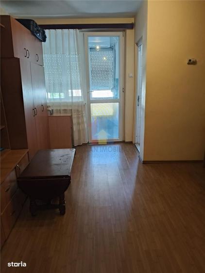 Garsoniera Etaj 3, Mobilata si Utilata, Hipodrom - Capatul lui 2 - 2