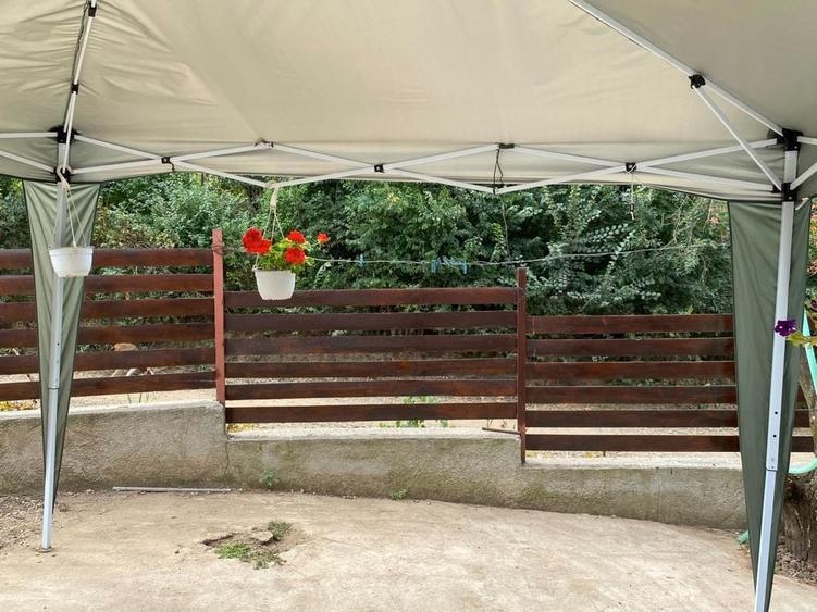 Casă cu 3 camere în Central