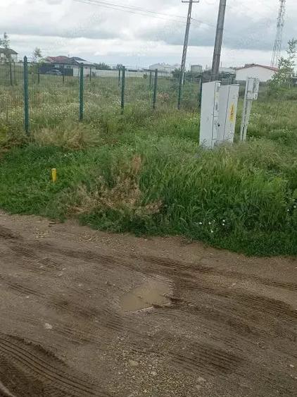 Teren de 500 mp, în Ghercești