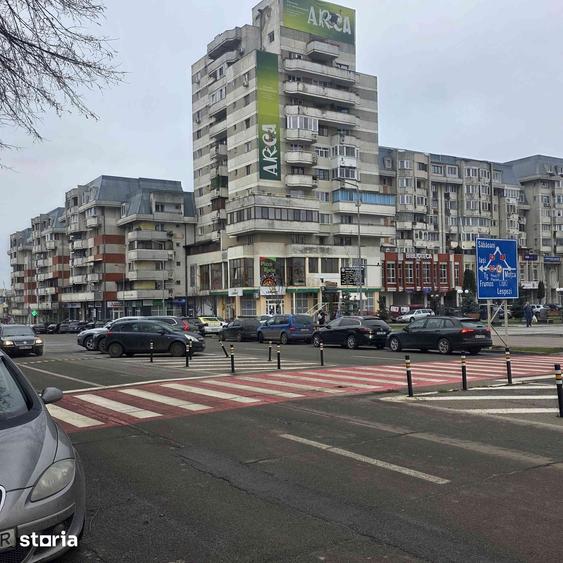 Spațiu comercial, de 267 mp, în Central